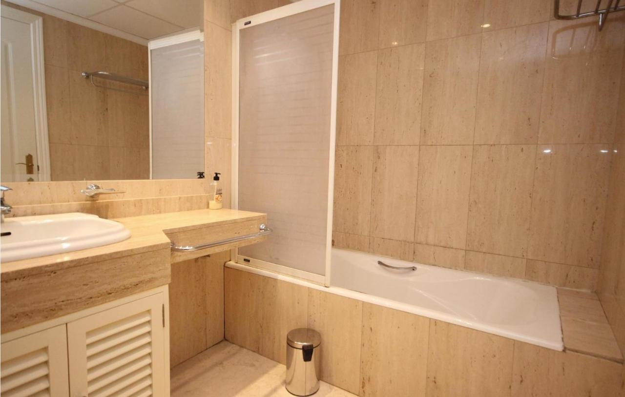 Beautiful Apartment In Marbella-Elviria ภายนอก รูปภาพ