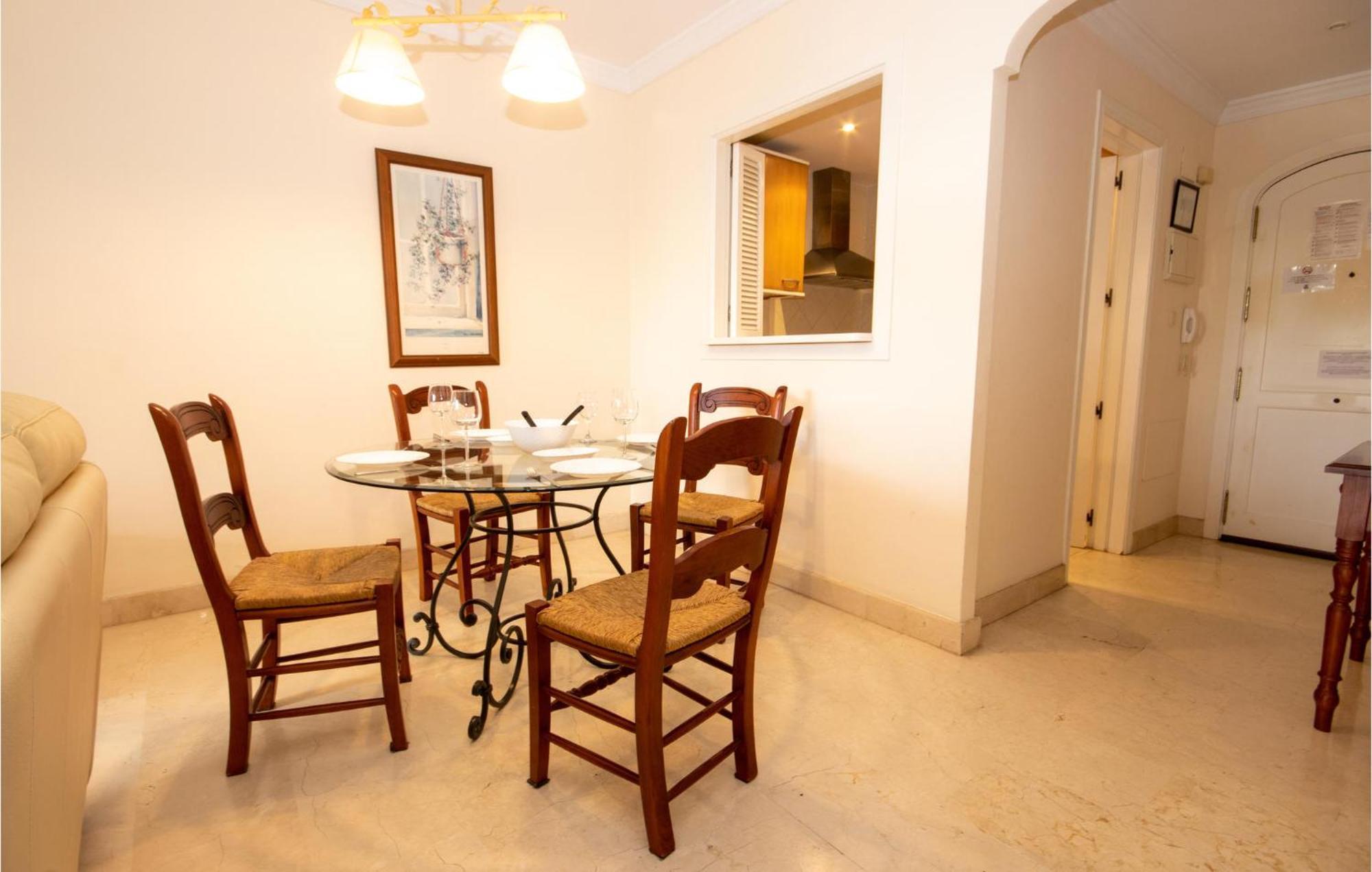 Beautiful Apartment In Marbella-Elviria ภายนอก รูปภาพ