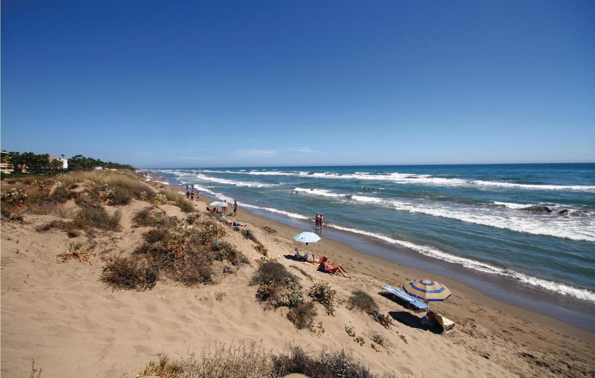 Beautiful Apartment In Marbella-Elviria ภายนอก รูปภาพ